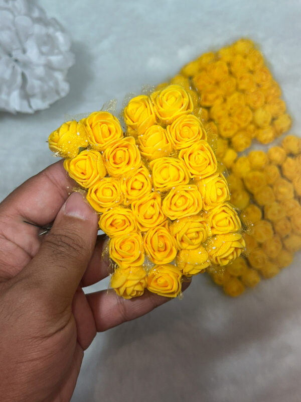 Rosas De Eva Amarela