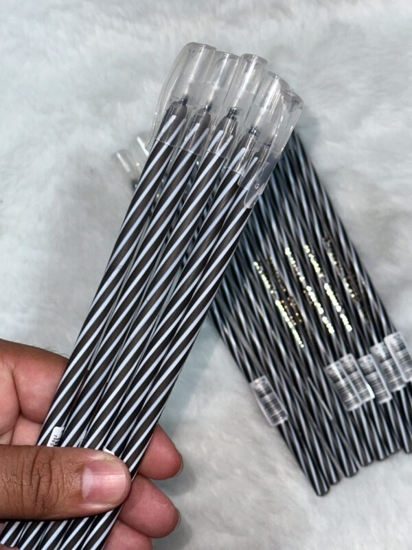 Caneta preta color mix spiro